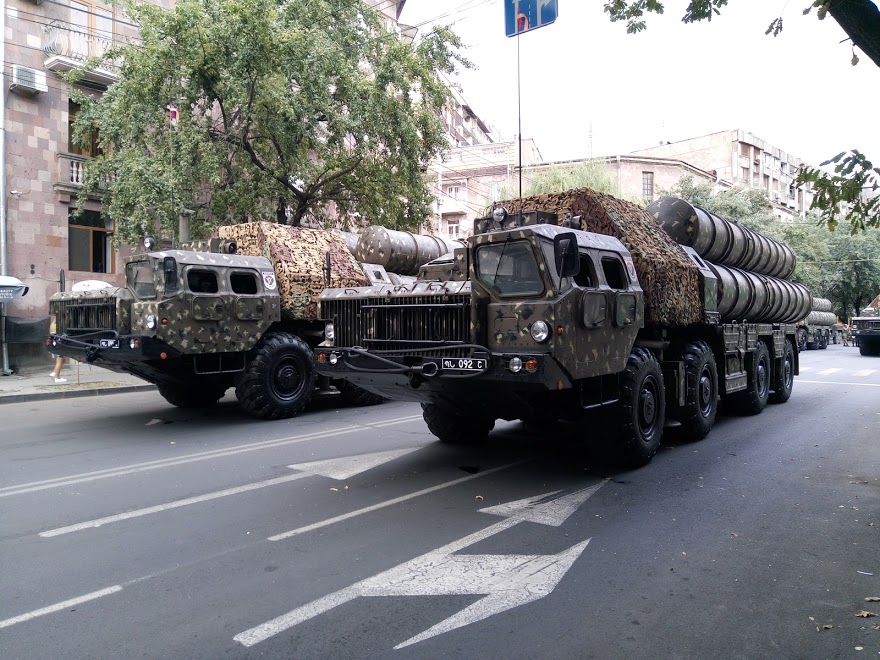 ייתכן שמטוסי S-300 יווניים לא יגיעו לאוקראינה